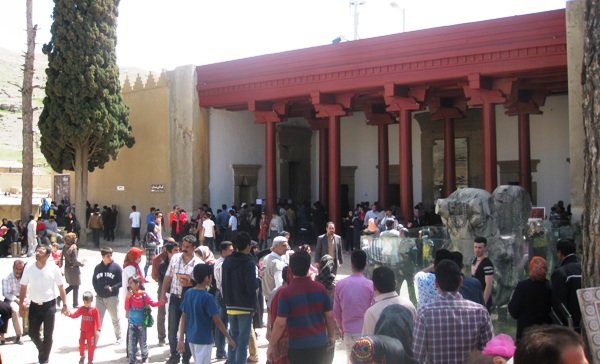 موزه تخت جمشید