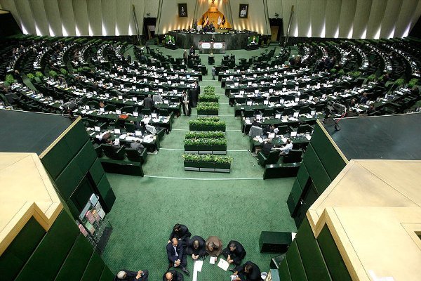 اعلام وصول لایحه «انتقال محکومین به حبس، بین ایران و قبرس»