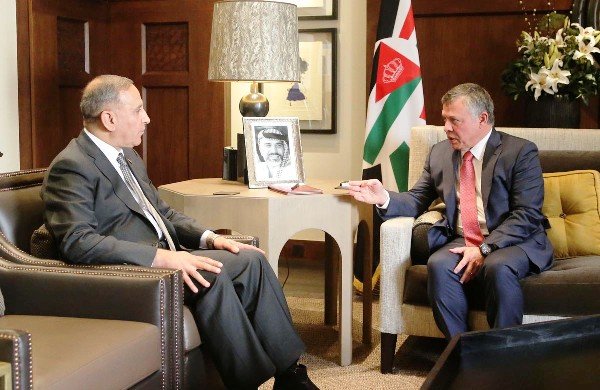 دیدار وزیر دفاع عراق با پادشاه اردن