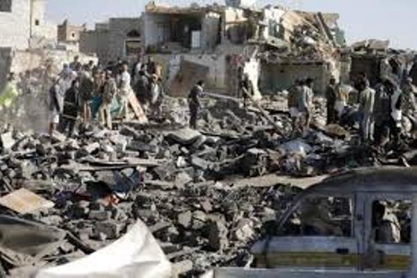بمباران مراکز نیروهای امنیتی یمن توسط جنگنده‌های سعودی