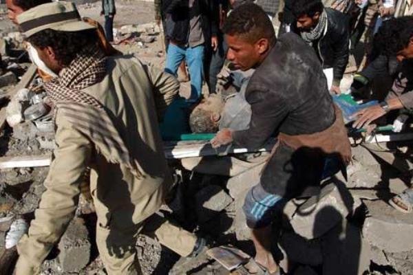 بمباران استادیوم ورزشی در استان اب یمن/ ده‌ها تَن شهید وزخمی شدند