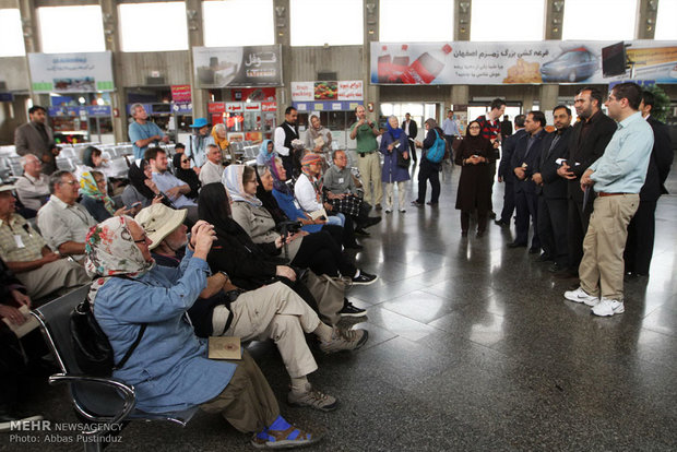 ورود قطارگردشگران خارجی به اصفهان