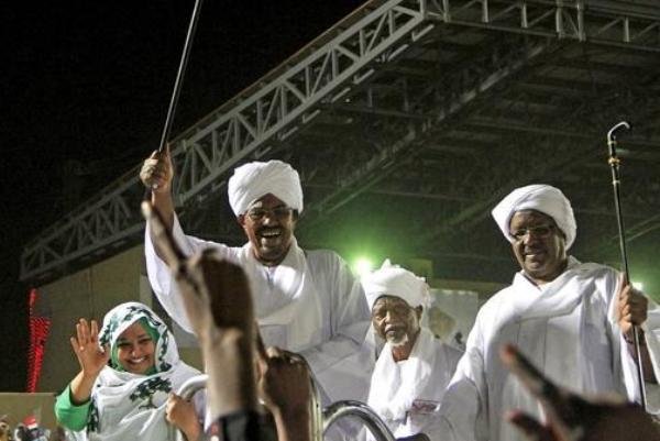 عمر البشیر وزیر دفاع جدید سودان را معرفی کرد