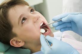 ارائه خدمات بهداشت دهان و دندان ويژه كودكان ۶ تا ۱۲ سال