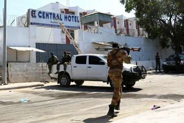 ۳۴ کشته و زخمی در حمله «الشباب» به پایگاه آموزش نظامی در سومالی