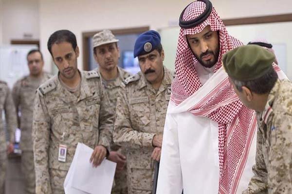 رایزنی وزیر دفاع عربستان با پادشاه بحرین درباره یمن