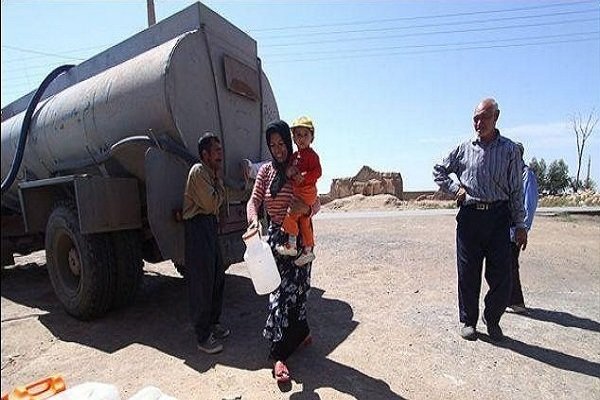 کراپشده - آبرسانی با تانکر