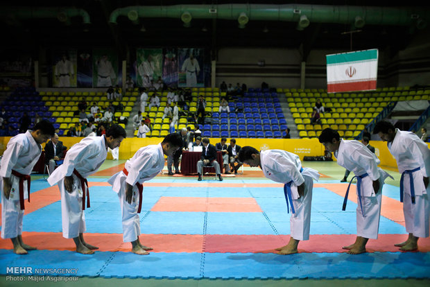 مسابقات لیگ کاراته باشگاه های کشور
