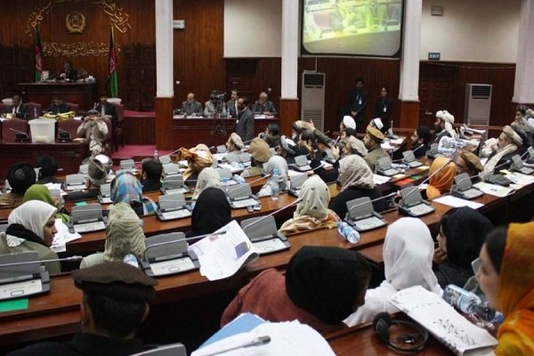 پارلمان افغانستان روند رای گیری به وزرای پیشنهادی را آغاز کرد