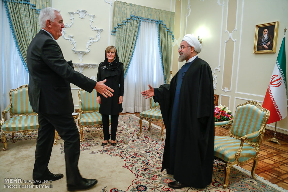 حجاب وزیر امور خارجه استرالیا هنگام ورود به تهران