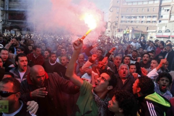صدور حکم اعدام ۱۱ متهم حادثه استادیوم «پورت سعید» مصر