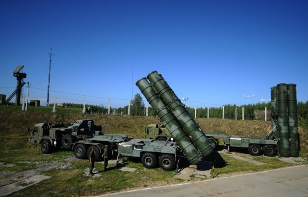 دومین محموله سیستم‌های موشکی اس- ۴۰۰ روسیه به کامچاتکا رسید