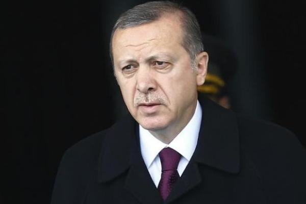 «اردوغان» به تهدید روزنامه‌نگاران پایان دهد