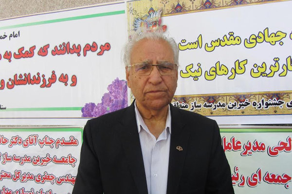 محمد رضا حافظی رئیس جامعه خیران مدرسه ساز