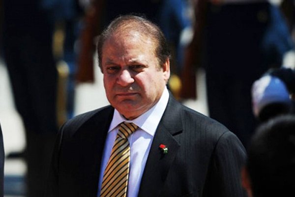 وزیر دفاع انگلیس با نخست وزیر پاکستان دیدار کرد