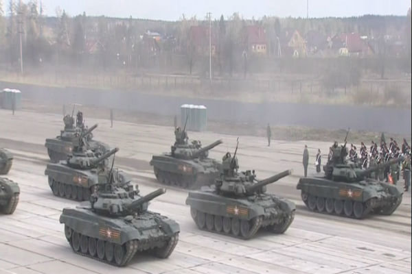 فیلم/ آماه‌سازی ارتش روسیه برای رژه روز پیروزی
