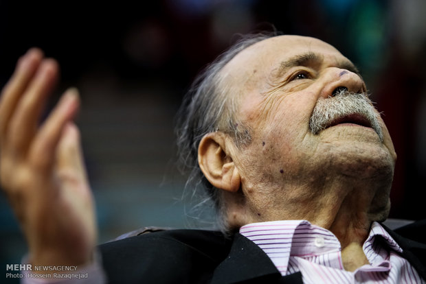 جشن روز پدر با حضور محمدعلی کشاورز