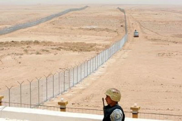 درگیری شدید در مرزهای عربستان/ فرار گارد مرزی سعودی