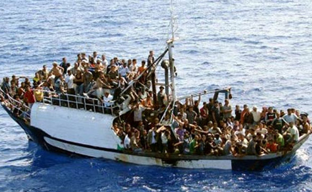 migrants-boat.jpg