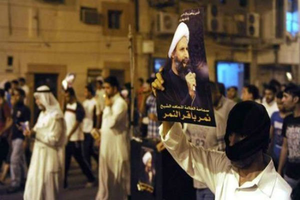 مردم عربستان در همبستگی با «شیخ نمر» تظاهرات می‌کنند