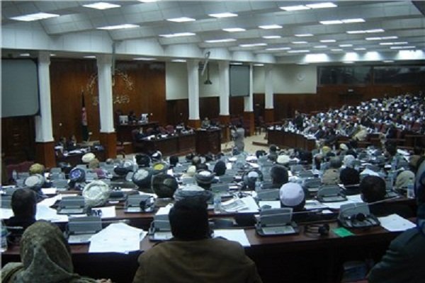 وزیر امور خارجه افغانستان به پارلمان احضار شد