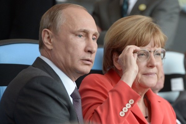 ملاقات مرکل و پوتین؛ گامی در جهت عادی‌سازی روابط برلین و مسکو
