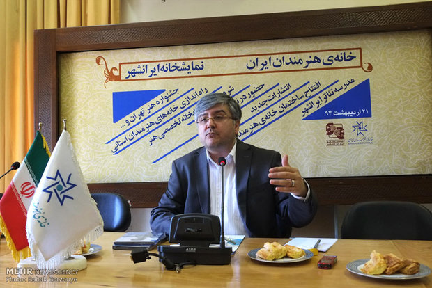 نشست خبری رئیس خانه هنرمندان ایران