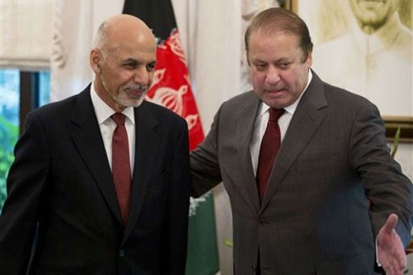 نخست وزیر پاکستان برای گفتگو با مقامات افغانستان وارد کابل شد