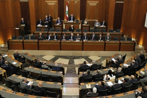 جلسه انتخاب رئیس جمهور در لبنان به ۲۵ آذر موکول شد