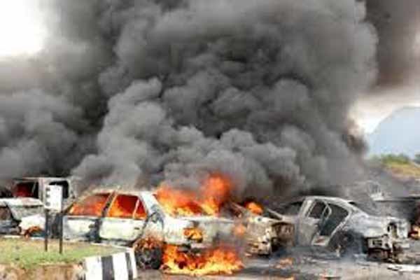 ۳۵ شهید و زخمی بر اثر سلسله انفجارهای تروریستی در بغداد