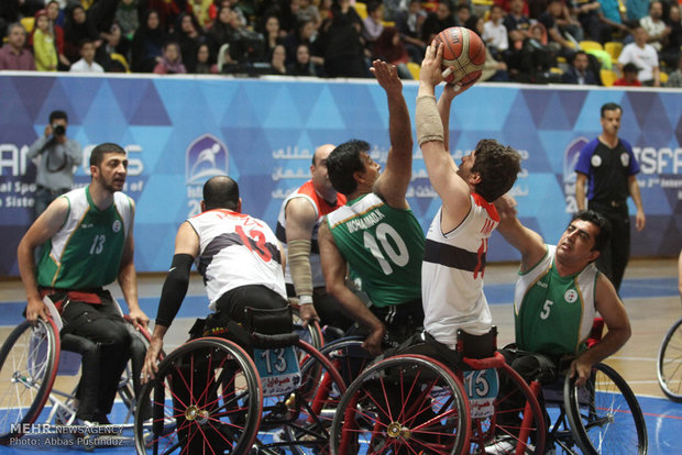 فینال رقابت های بسکتبال با ویلچر اصفهان