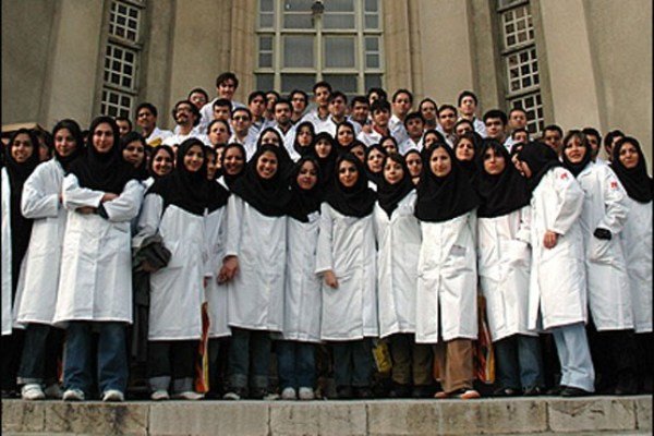 نحوه انتقال دانشجویان پزشکی از خارج به داخل تغییر میکند 1