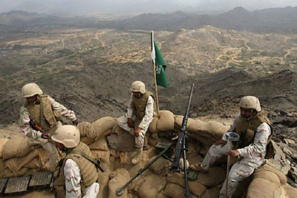 هلاکت دو نظامی سعودی در حمله موشکی یمنی‌ها به شهر «ظهران»