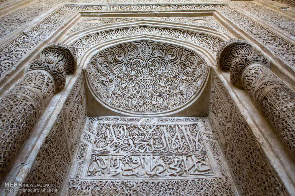 http://media.mehrnews.com/d/2015/05/25/4/1718773.jpg?ts=1432537846915