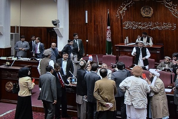 پارلمان افغانستان مقامات امنیتی را به مجلس احضار کرد
