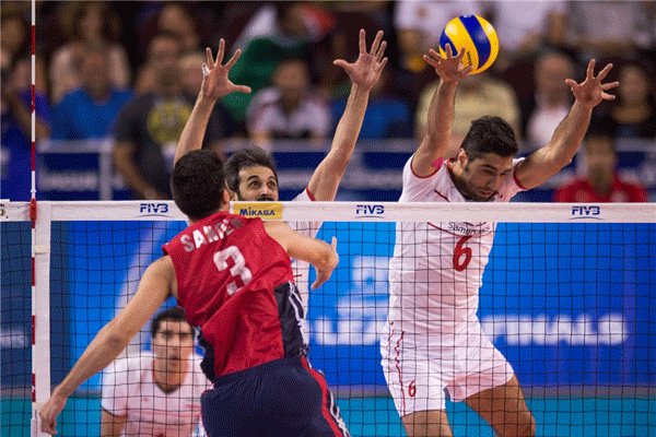 دیدار تیم ملی والیبال آمریکا و ایران