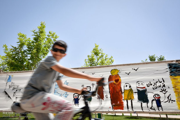 جشنواره نقاشی دیواری در شیراز