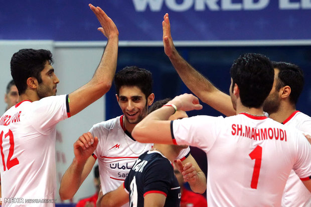 دیدار ایران و روسیه در لیگ جهانی والیبال