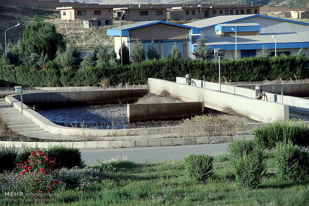 بازدید اصحاب رسانه از تصفیه خانه آب شهر سنندج‎