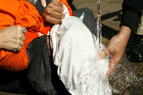 سنای آمریکا برخی روشهای شکنجه زندانیان راممنوع کرد