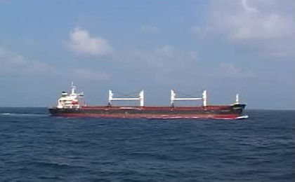 تکاوران نداجا کشتی تجاری ایران را نجات دادند