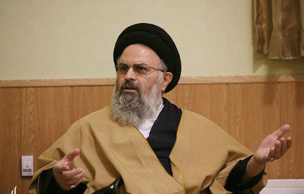 سید حسن خمینی برای نامزدی انتخابات مجلس خبرگان تصمیم نگرفته است