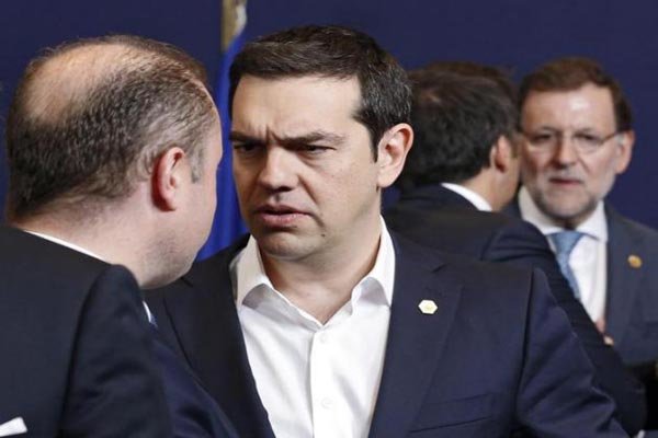 یونان برای تعیین تکلیف بدهی‌های خود همه پرسی برگزار می کند