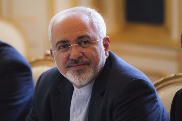 ظریف عید فطر را به وزرای خارجه کشورهای اسلامی تبریک گفت