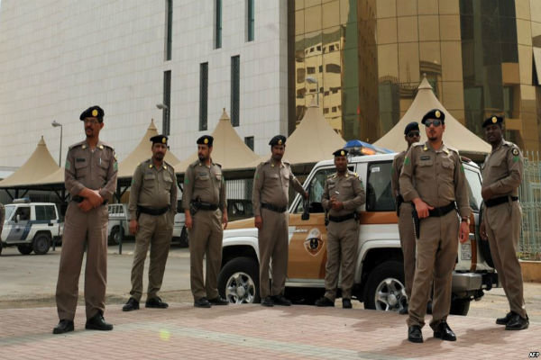 کشته شدن سه نیروی امنیتی عربستان سعودی در حمله افراد مسلح