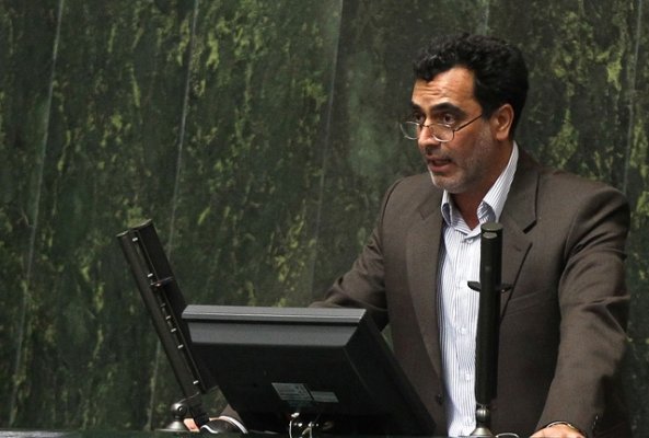 معضل بیسوادی جدیتر از آن است که میاندیشیم/دولت باید لایحه بدهد جواد هروی، نماینده مجلس