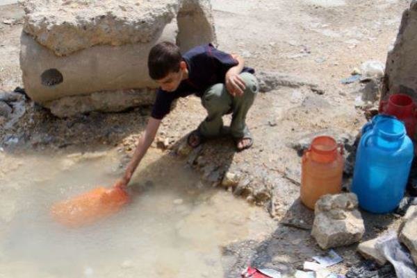 هشدار یونیسف به کمبود آب شرب در سوریه/ دیرالزور آلوده ترین مکان