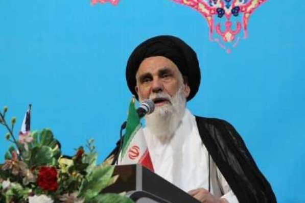 کم آبی مهم ترین مشکل استان کرمان است کراپشده - آیت الله سید یحیی جعفری