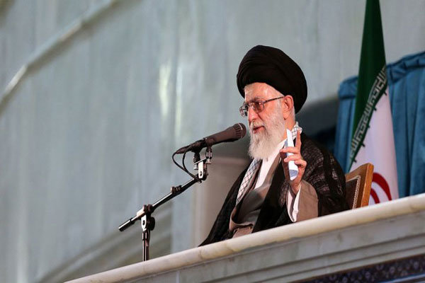 تداوم مخالفت با تکبر آمریکایی/ رضایت از عملکرد تیم هسته‌ای ایران