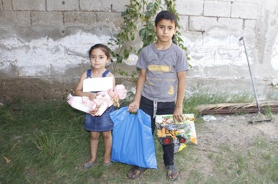 عیدی خیرین ایرانی به فرزندان شهدای غزه اهدا شد